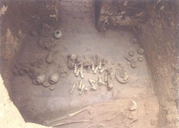 置度村八号隋墓