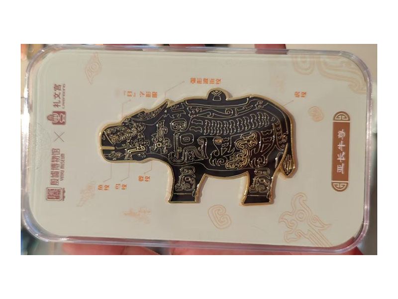 金属冰箱贴牛尊（黑、绿）