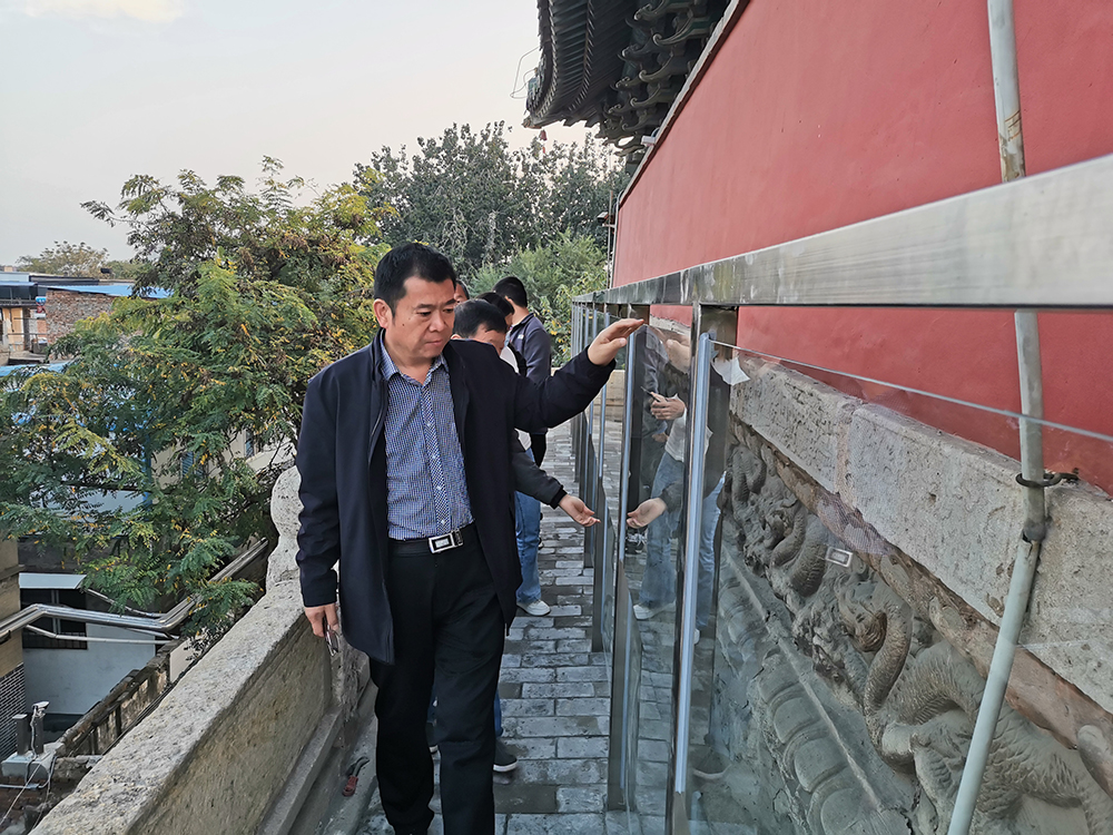 高阁寺领导视察2